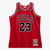 Chicago Bulls Authentic Jersey Road Finals Michael Jordan 1997-98 | Mitchell & Ness Lifestyle