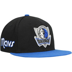 Dallas Mavericks Side Core 2.0 Snapback Hat for sale Black/Royal | Mitchell & Ness online