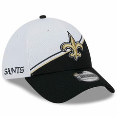 New Orleans Saints New Era 2023 Sideline 39THIRTY Flex Hat White/Black
