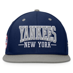 New York Yankees Fanatics Fundamental Bold Snapback Hat - Navy/Gray - Fanatics Online