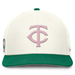 Minnesota Twins Nike Sail Pro Performance Snapback Hat - Cream/Green - Nike Lifestyle