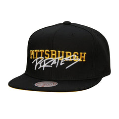 Pittsburgh Pirates Mitchell & Ness Team Tagged Snapback Hat - Black - Mitchell & Ness Lifestyle