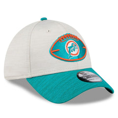 Miami Dolphins New Era 2024 Sideline Historic 39THIRTY Flex Hat Stone/Aqua