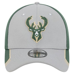Milwaukee Bucks Active Trim 39THIRTY Flex Hat Gray/Hunter Green | New Era US