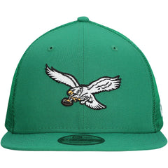 Philadelphia Eagles New Era Throwback Main Trucker 9FIFTY Snapback Hat Kelly Green