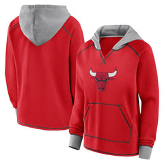 Chicago Bulls Logo Athletic Women's Boom Pullover Hoodie Red