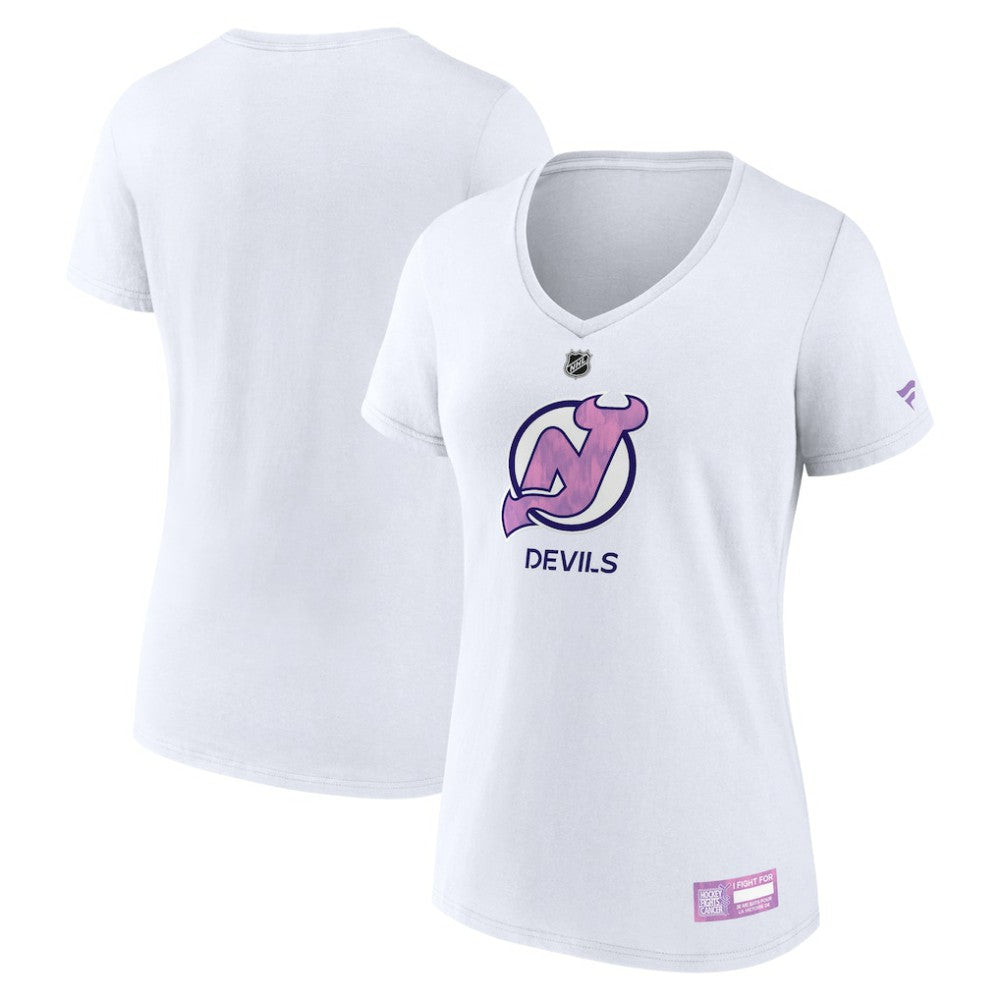 New Jersey Devils Fanatics Women's 2024 Hockey Fights Cancer V-Neck T-Shirt - White - NHL 201204282