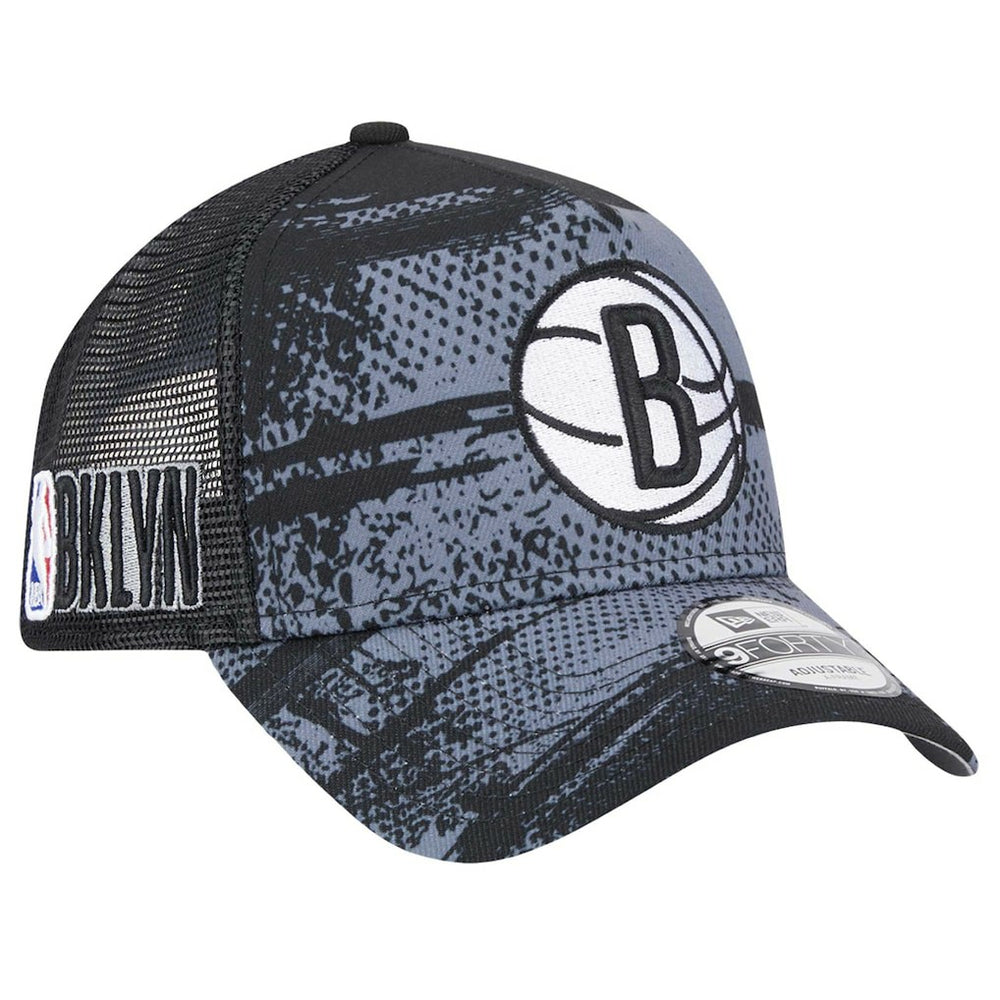 Brooklyn Nets Tip Off A-Frame Trucker 9FORTY Adjustable Hat Black/Charcoal | New Era online