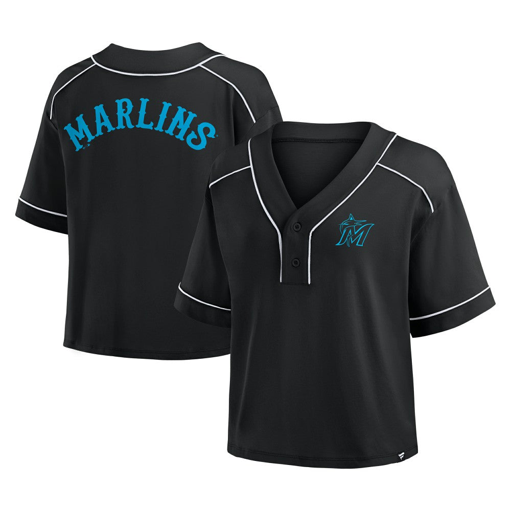 Miami Marlins Fanatics Women's Oversized Champ Game Cropped V-Neck T-Shirt - Black - Fanatics Online