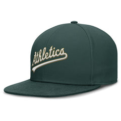 Athletics Nike Wordmark Dri-FIT Round Bill True Fitted Hat - Green - Nike Lifestyle