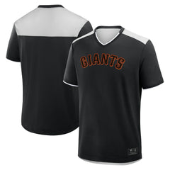San Francisco Giants Fanatics Walk Off V-Neck T-Shirt - Black - Fanatics Sale