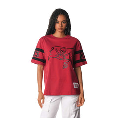 Tampa Bay Buccaneers The Wild Collective Women's Drop Shoulder T-Shirt Red