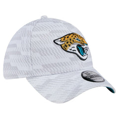 Jacksonville Jaguars New Era Gameday Graded 39THIRTY Flex Hat White