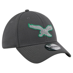 Philadelphia Eagles New Era Throwback Logo Main 39THIRTY Flex Hat Graphite