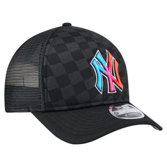 New York Yankees New Era Gradient 9FORTY A-Frame M-Crown Trucker Adjustable Hat - Black - New Era on Sale