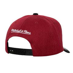 Miami Heat Underarch Two-Tone Pro Crown Snapback Hat Red/Black | Mitchell & Ness