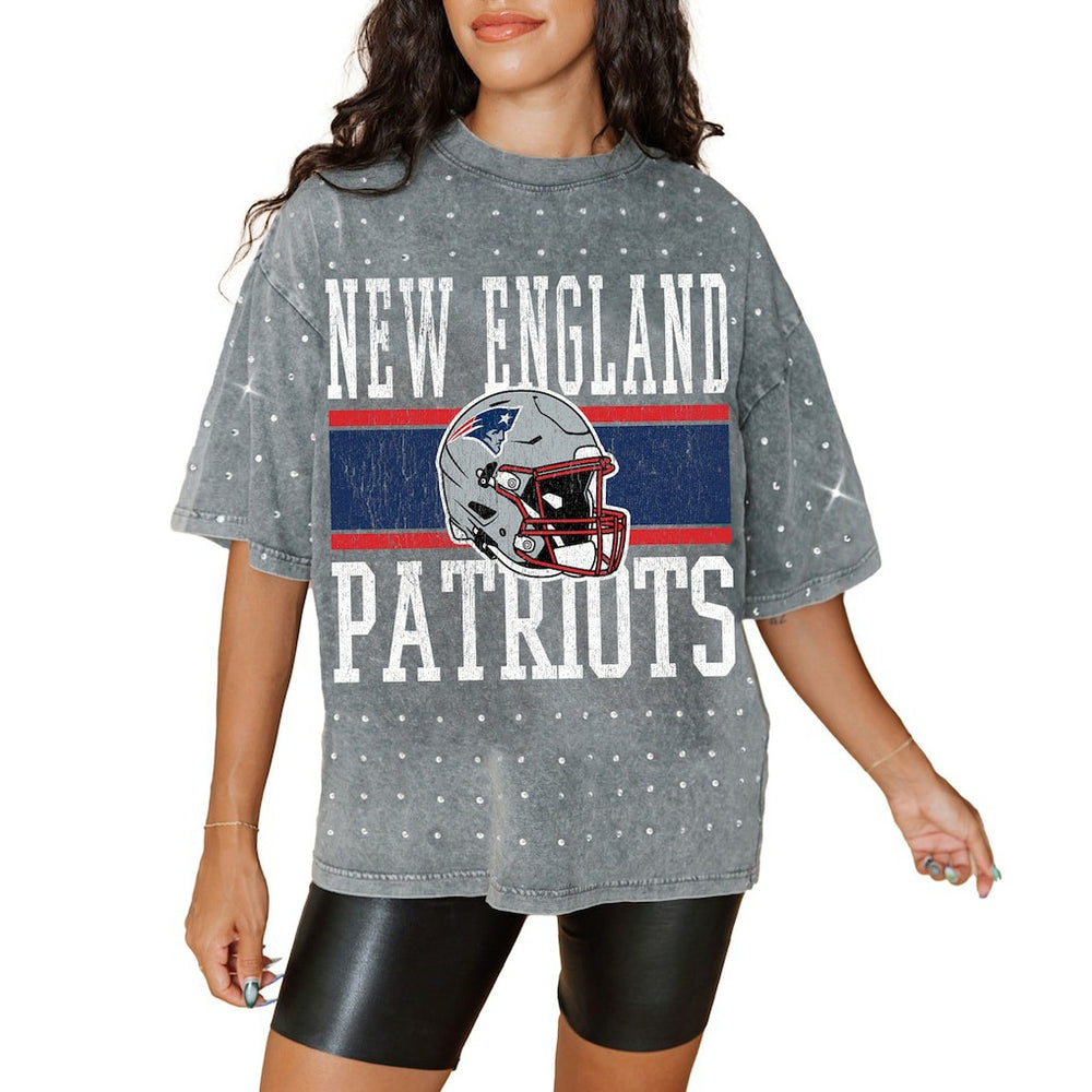 New England Patriots Gameday Couture Women's Oversized Mini Rhinestone Classic T-Shirt Gray