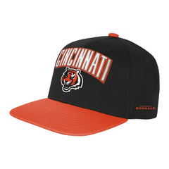 Cincinnati Bengals Outerstuff Youth Essentials Snapback Hat Black