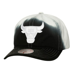 Chicago Bulls Dip Dye Pro Crown Adjustable Hat Black/White | Mitchell & Ness discount