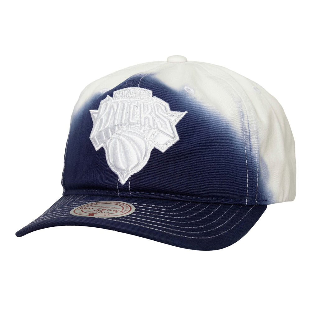 New York Knicks Dip Dye Pro Crown Adjustable Hat Royal/White | Mitchell & Ness US