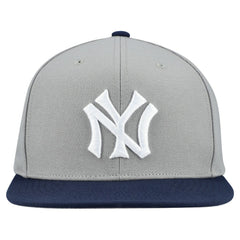 New York Yankees Mitchell & Ness Cooperstown Collection Basic Flip Snapback Hat - Gray - Mitchell & Ness Online