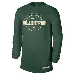 Milwaukee Bucks 2025/26 On-Court Flare Dri-FIT Practice Long Sleeve Tri-Blend T-Shirt Hunter Green | Nike Lifestyle
