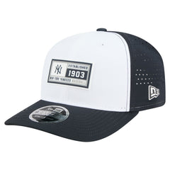 New York Yankees New Era Established Patch 9SEVENTY Adjustable Hat - White/Navy - New Era on Sale