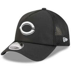 Cincinnati Reds New Era 2026 Batting Practice Apex 9FORTY Adjustable Trucker Hat - Black - New Era Lifestyle