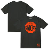 New York Knicks Unisex Hardwood Classics MVP Logo T-Shirt Heather Charcoal | Mitchell & Ness Lifestyle