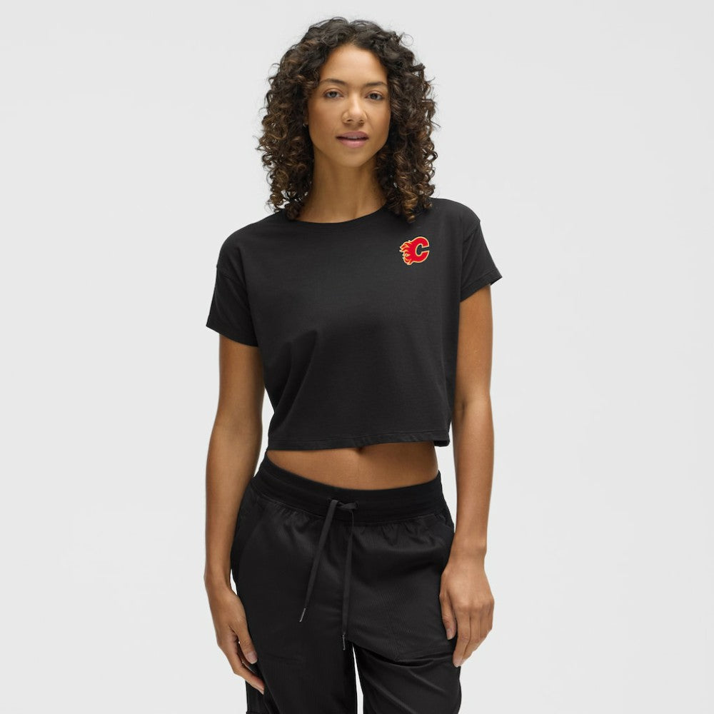 Calgary Flames lululemon Women's Cates T-Shirt - Black - NHL 203169892