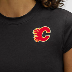 Calgary Flames lululemon Women's Cates T-Shirt - Black - NHL 203169892