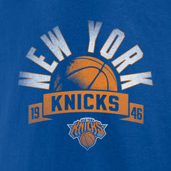 New York Knicks Women's '90s Graphic V-Neck T-Shirt Blue