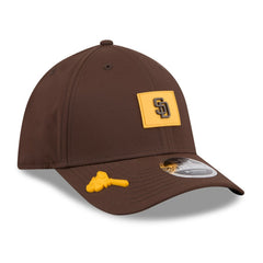 San Diego Padres New Era 2026 Clubhouse M-Crown 39THIRTY Flex Hat - Brown - New Era Lifestyle