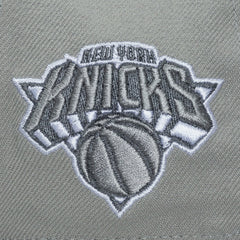 New York Knicks Thunderstorm Head Coach Pro Crown Snapback Hat Gray | Mitchell & Ness outlet