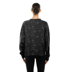 Chicago Bulls Women's Throwback Collection Mineral Wash Crewneck Sweatshirt Black | New Era for sale