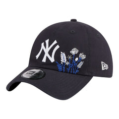 New York Yankees New Era Women's Wildflower Casual Classic Adjustable Hat - Navy - New Era on Sale