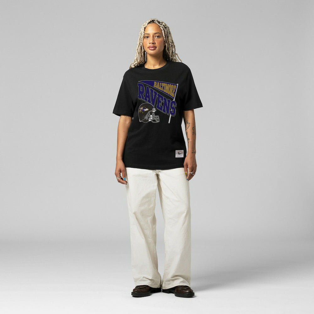 Mitchell & Ness Baltimore Ravens Women's Team Dynamic Boyfriend T-Shirt Black