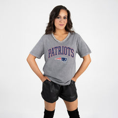 New England Patriots Gameday Couture Women's Relaxed Iconic Edge Rhinestone V-Neck T-Shirt Gray