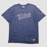 Minnesota Twins Nike 2000s T-Shirt - Navy - 2XVintage - Nike Lifestyle
