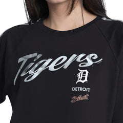 Detroit Tigers G-III 4Her by Carl Banks Women's Classic Play Cropped T-Shirt - Black - MLB Lifestyle