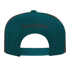 Mitchell & Ness Philadelphia Eagles Youth Team Mascot Snapback Hat White