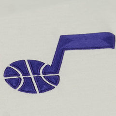Utah Jazz Hardwood Classics Chainstitch Premium T-Shirt Cream | Mitchell & Ness online