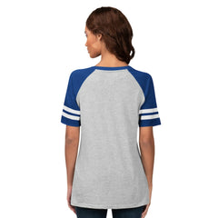 Chicago Cubs G-III 4Her by Carl Banks Women's Goal Line Raglan V-Neck T-Shirt - Heather Gray - MLB Lifestyle