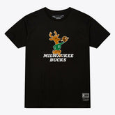Milwaukee Bucks Unisex Hardwood Classics Arch T-Shirt Black | Mitchell & Ness US