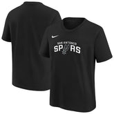 San Antonio Spurs Youth Team Essential Logo T-Shirt Black | Nike US