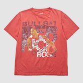 Chicago Bulls Majestic 2000s T-shirt for sale Red Vintage | Vintage for sale