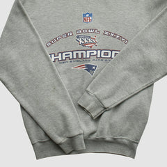 Fanatics New England Patriots Lee Sport 2002 Pullover Sweatshirt Heather Gray Vintage