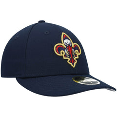 New Orleans Pelicans Team Logo Low Profile 59FIFTY Fitted Hat Navy | New Era online