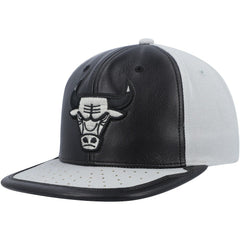 Chicago Bulls Day One Snapback Hat Black/Gray | Mitchell & Ness Lifestyle