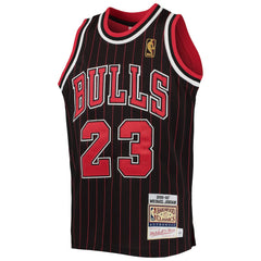 Michael Jordan Chicago Bulls Youth 1996-97 Hardwood Classics Authentic Jersey for sale Black/Red | Mitchell & Ness Lifestyle